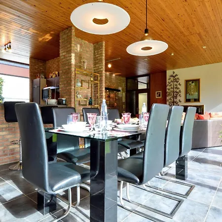Villa With Pool, Stavelot, Cleaning Included *